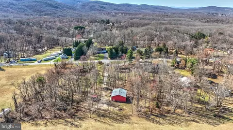 View/Area - 225 Pine Grove Rd, Bluemont, VA 20135 photo 3 of 10