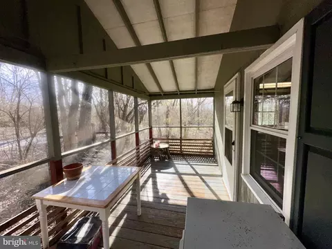 Exterior - 1336 Old Winchester Rd, Boyce, VA 22620 photo 2 of 18