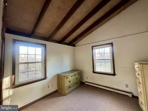 Bedroom - 1336 Old Winchester Rd, Boyce, VA 22620 photo 4 of 5