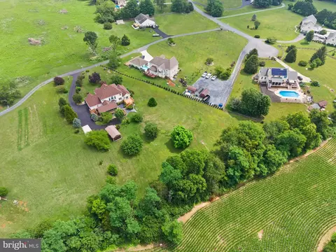 View/Area - 99 Fox Ln, White Post, VA 22663 photo 5 of 7