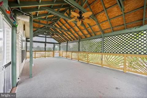 Exterior - 99 Fox Ln, White Post, VA 22663 photo 14 of 21