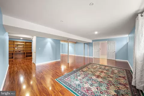 Living - 99 Fox Ln, White Post, VA 22663 photo 8 of 8