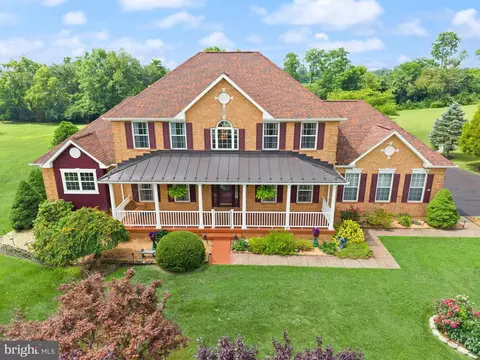 Exterior - 99 Fox Ln, White Post, VA 22663 photo 4 of 21