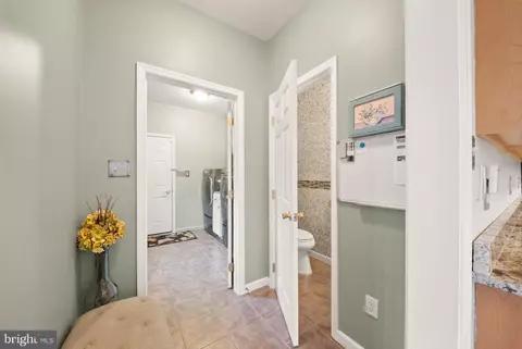 Entry Way - 99 Fox Ln, White Post, VA 22663 photo 7 of 13