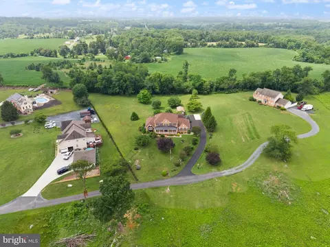 View/Area - 99 Fox Ln, White Post, VA 22663 photo 2 of 7