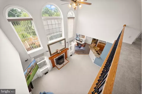 Entry Way - 99 Fox Ln, White Post, VA 22663 photo 10 of 13