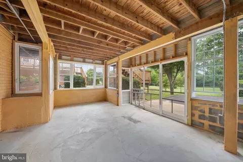 Exterior - 99 Fox Ln, White Post, VA 22663 photo 11 of 21