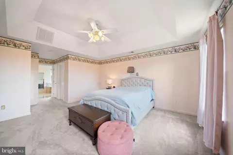 Bedroom - 99 Fox Ln, White Post, VA 22663 photo 4 of 9