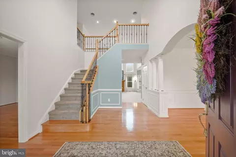Entry Way - 99 Fox Ln, White Post, VA 22663 photo 3 of 13