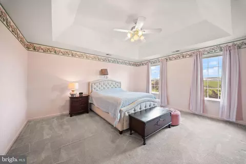 Bedroom - 99 Fox Ln, White Post, VA 22663 photo 3 of 9