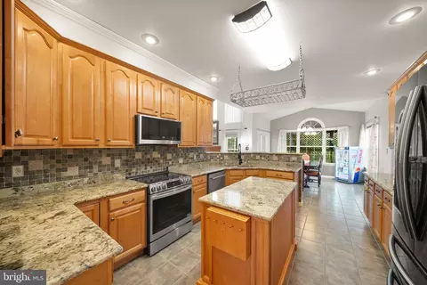 Kitchen - 99 Fox Ln, White Post, VA 22663 photo 1 of 4
