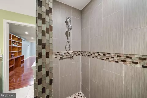 Bath - 99 Fox Ln, White Post, VA 22663 photo 11 of 11
