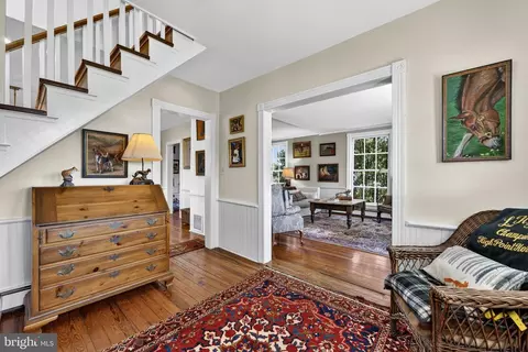 Entry Way - 871 Old Chapel Rd, Boyce, VA 22620 photo 6 of 22