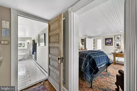 Entry Way - 871 Old Chapel Rd, Boyce, VA 22620 photo 17 of 22