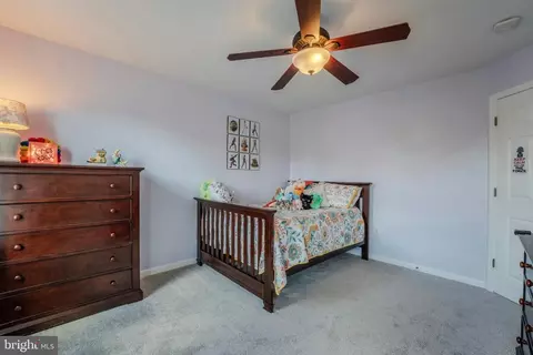 Bedroom - 231 Bradford Dr, Boyce, VA 22620 photo 6 of 6