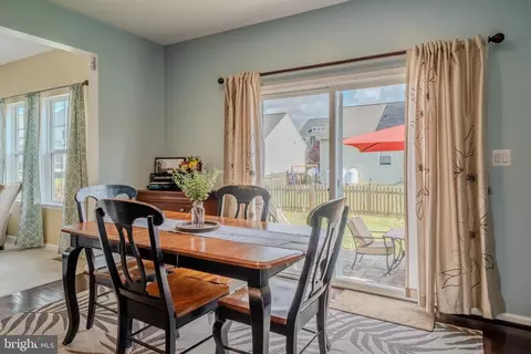 Dining - 231 Bradford Dr, Boyce, VA 22620 photo 4 of 5