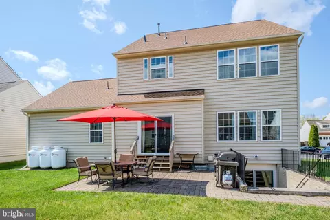 Exterior - 231 Bradford Dr, Boyce, VA 22620 photo 5 of 6