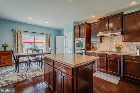 Kitchen - 231 Bradford Dr, Boyce, VA 22620 photo 3 of 4