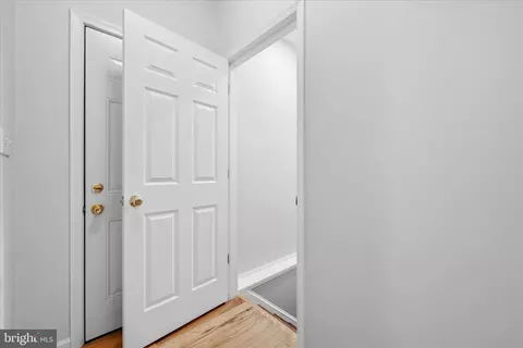 Entry Way - 1721 Bishop Meade Rd, Boyce, VA 22620 photo 3 of 3