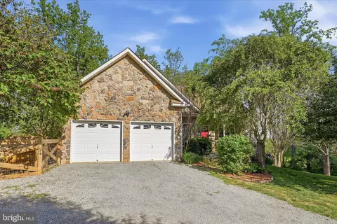 Exterior - 1721 Bishop Meade Rd, Boyce, VA 22620 photo 10 of 17