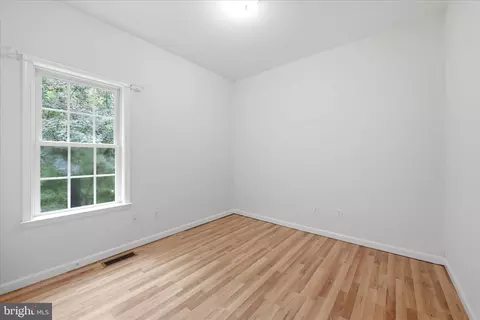 Bedroom - 1721 Bishop Meade Rd, Boyce, VA 22620 photo 3 of 6