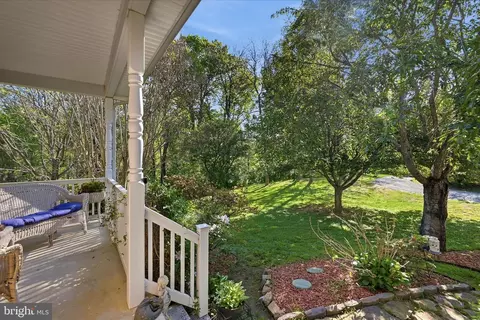 Exterior - 1721 Bishop Meade Rd, Boyce, VA 22620 photo 12 of 17