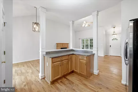 Entry Way - 1721 Bishop Meade Rd, Boyce, VA 22620 photo 2 of 3