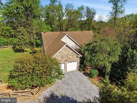 View/Area - 1721 Bishop Meade Rd, Boyce, VA 22620 photo 4 of 6