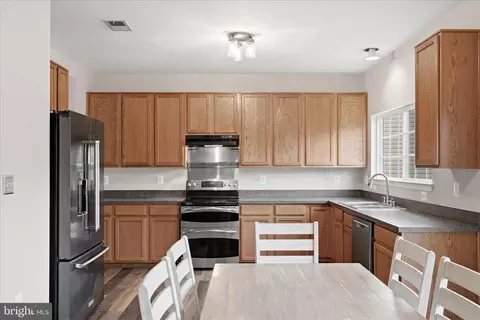 Kitchen - 116 Roseville Ct, Boyce, VA 22620 photo 4 of 4