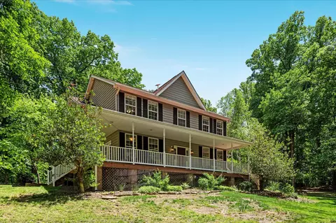 Exterior - 355 Duke Ln, Bluemont, VA 20135 photo 4 of 16