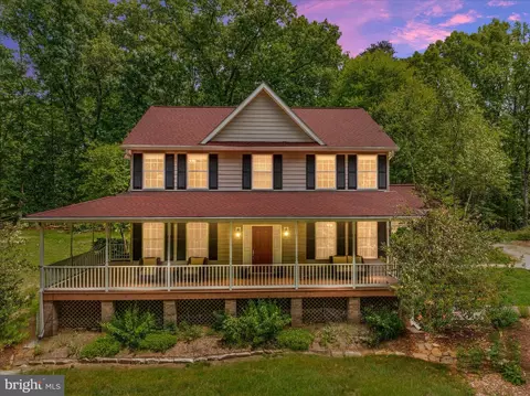 Exterior - 355 Duke Ln, Bluemont, VA 20135 photo 3 of 16