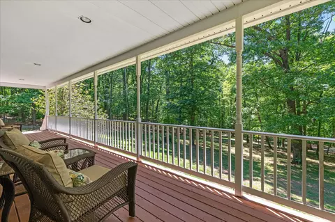 Exterior - 355 Duke Ln, Bluemont, VA 20135 photo 10 of 16