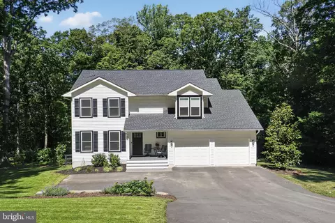 77 Balsam Ln, Bluemont, VA 20135