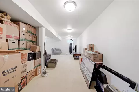 Entry Way - 59 Howards Ln, Boyce, VA 22620 photo 6 of 8