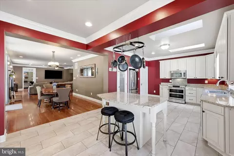 Kitchen - 59 Howards Ln, Boyce, VA 22620 photo 6 of 7