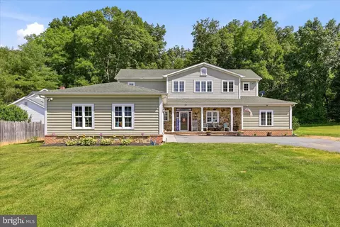 Exterior - 59 Howards Ln, Boyce, VA 22620 photo 4 of 16
