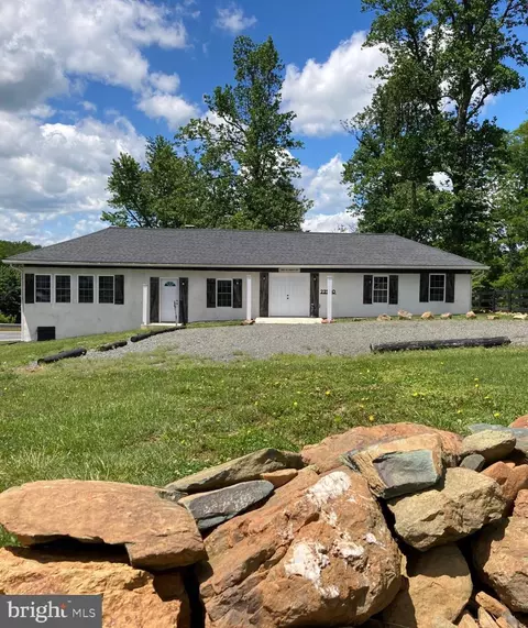 Other - 22540 Blue Ridge Mountain Rd, Paris, VA 20130 photo 15 of 17