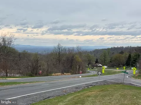 View/Area - 22540 Blue Ridge Mountain Rd, Paris, VA 20130 photo 2 of 2