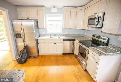 Kitchen - 8 Whiting Ave, Boyce, VA 22620 photo 1 of 1