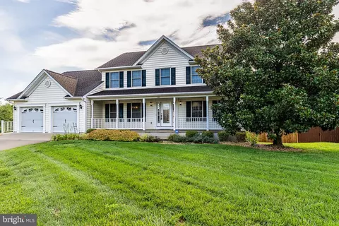 424 Hancock Ct, Berryville, VA 22611
