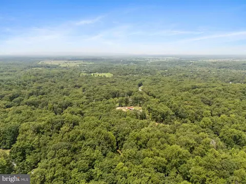 View/Area - 576 Manor Rd, Front Royal, VA 22630 photo 1 of 7