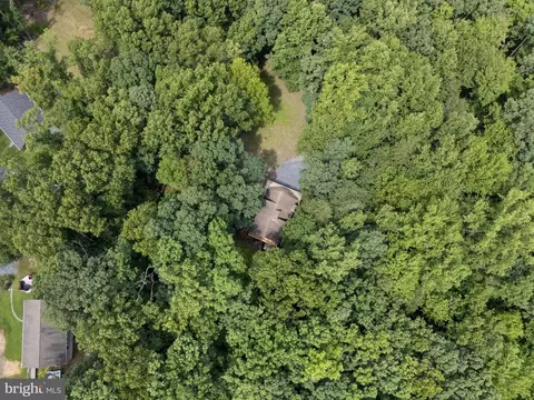 View/Area - 576 Manor Rd, Front Royal, VA 22630 photo 2 of 7