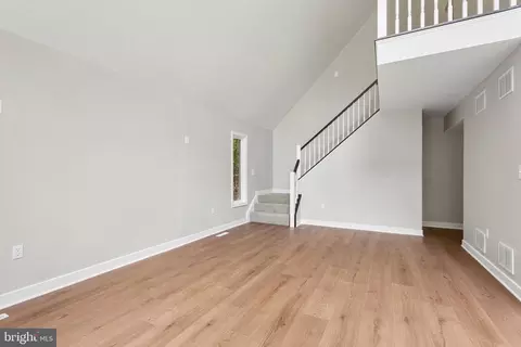 Living - 576 Manor Rd, Front Royal, VA 22630 photo 1 of 2