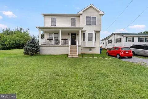 207 Josephine St, Berryville, VA 22611