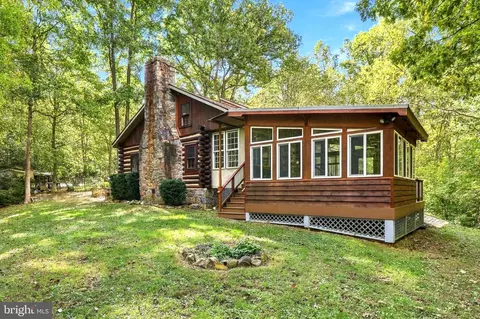2280 Frogtown Rd, Bluemont, VA 20135