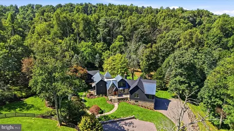 19233 Blue Ridge Mountain Rd, Bluemont, VA 20135