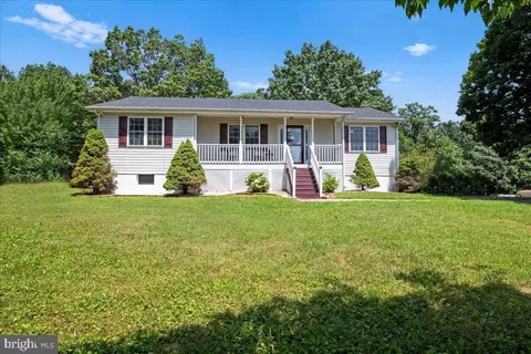 302 Pilot View Dr, Concord, VA 24538