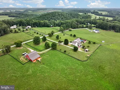 1292 Mohawk Rd, Lynchburg, VA 24502