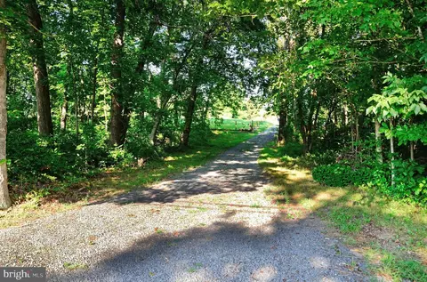Latham Lane, Amissville, VA 20106