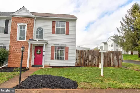 628 Ripplebrook Dr, Culpeper, VA 22701
